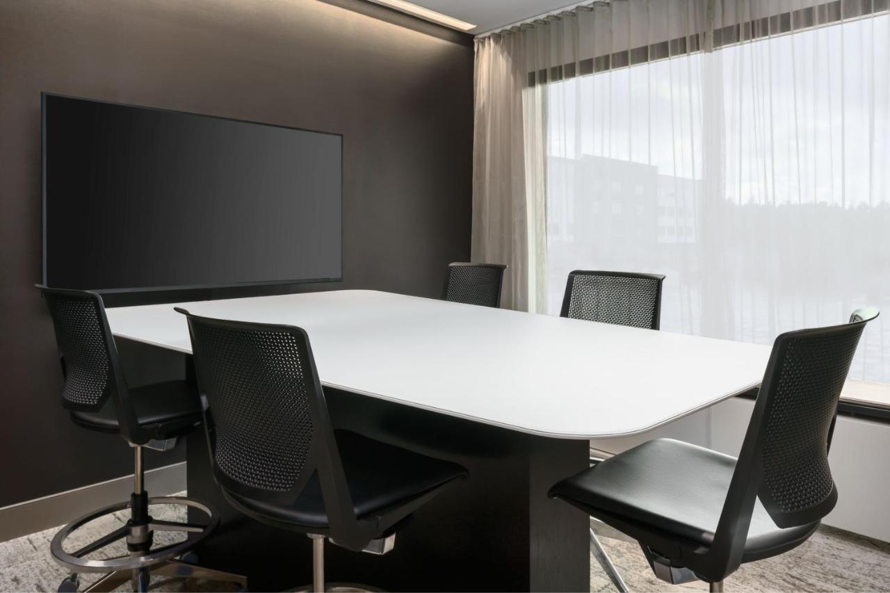 Ac Hotel By Marriott Portland Beaverton Εξωτερικό φωτογραφία