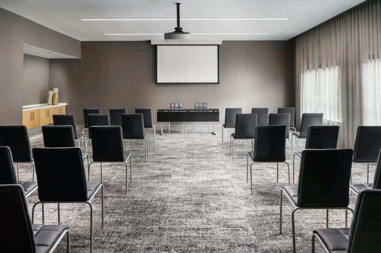 Ac Hotel By Marriott Portland Beaverton Εξωτερικό φωτογραφία