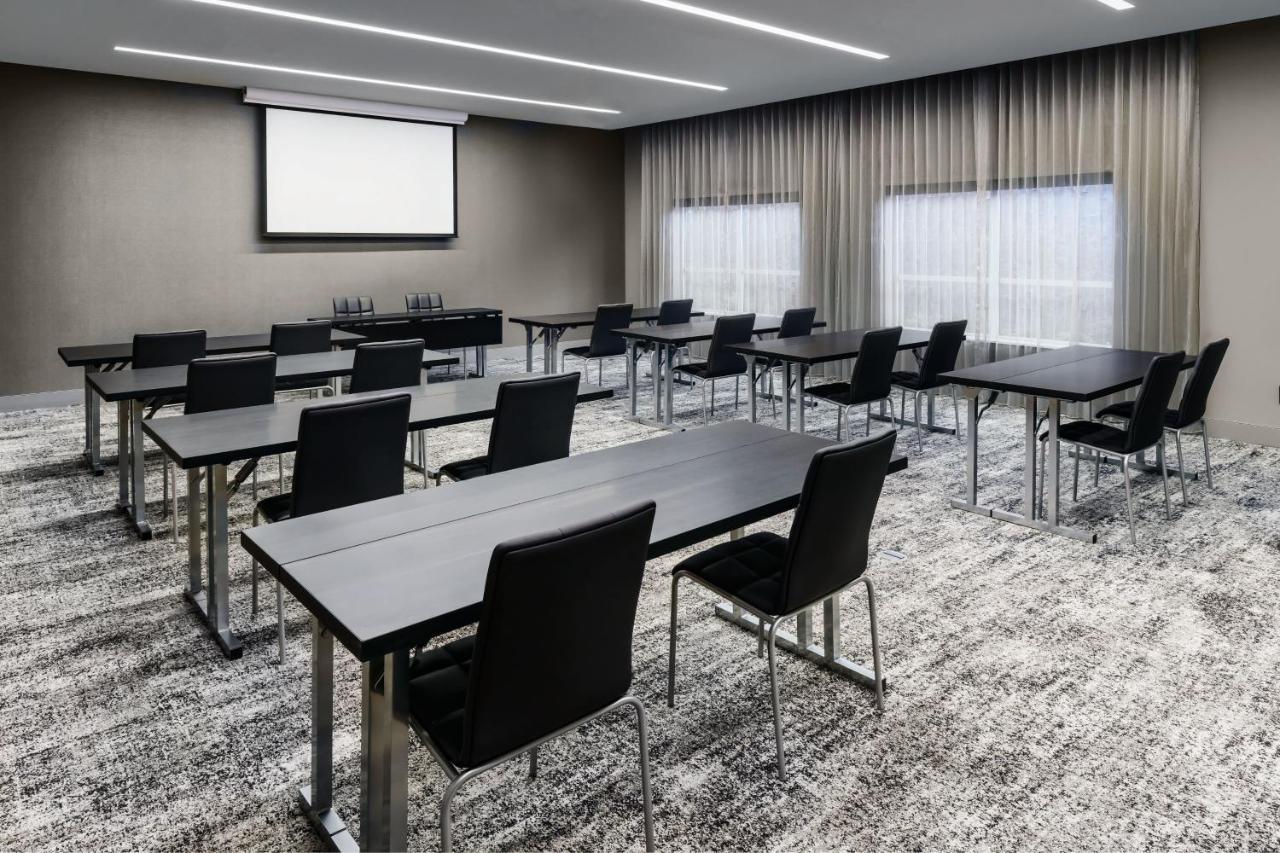 Ac Hotel By Marriott Portland Beaverton Εξωτερικό φωτογραφία